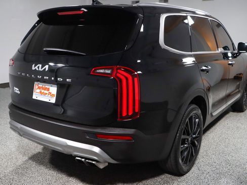 Used 2022 Kia Telluride SX image 7