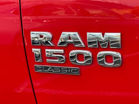 Used 2024 RAM 1500 Classic SLT image 29