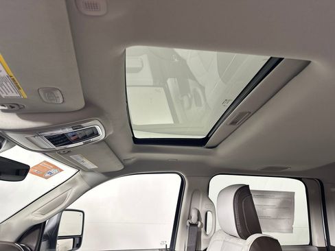 New 2026 RAM 2500 Laramie image 28