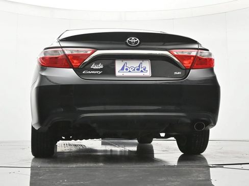 Used 2016 Toyota Camry SE FWD image 41
