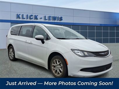 Used 2022 Chrysler Voyager LX