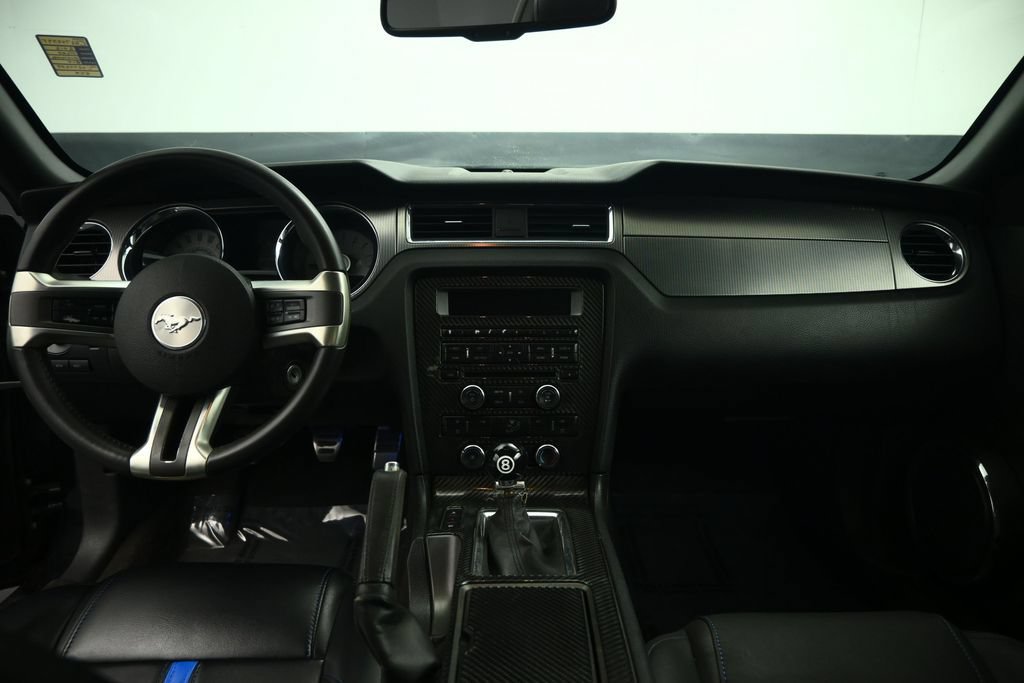 Used 2012 Ford Mustang GT Premium RWD image 37