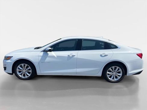 Used 2024 Chevrolet Malibu LT FWD image 2