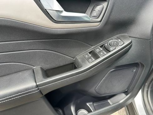 Used 2022 Ford Escape SEL AWD/4WD image 20