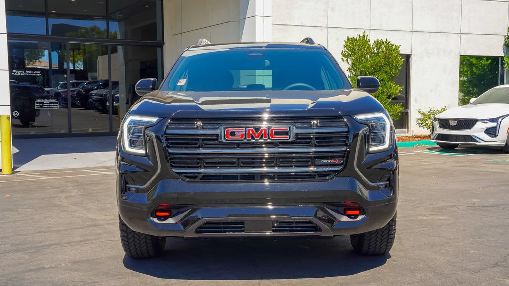 New 2027 GMC Terrain AT4 w/ Technology Package II AWD/4WD image 4