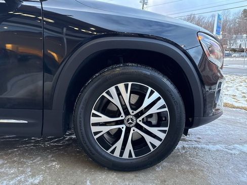 Certified 2024 Mercedes-Benz GLB 250 GLB 250 image 12