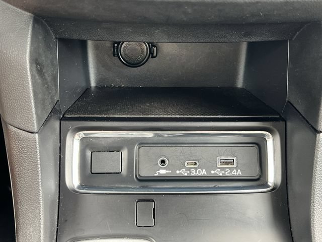 Certified 2025 Subaru Ascent Premium AWD/4WD image 20