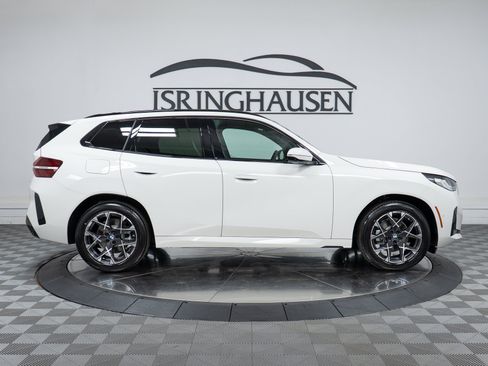New 2026 BMW X3 xDrive30i w/ Premium Package AWD/4WD image 4