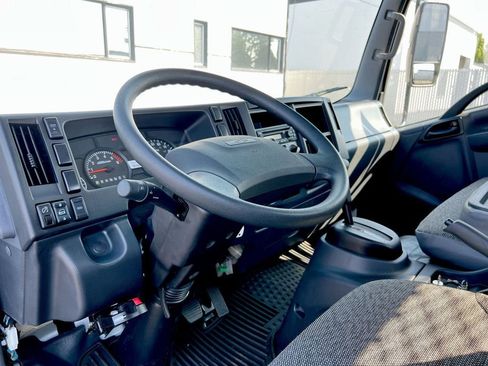 New 2024 Chevrolet Low Cab Forward image 10