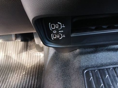 New 2026 RAM 3500 Tradesman AWD/4WD image 39