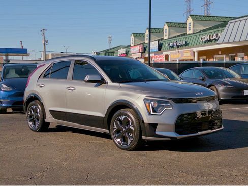Used 2023 Kia Niro Wind image 4