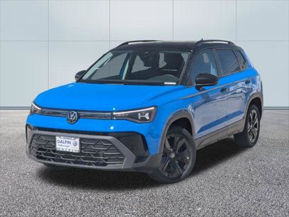 New 2025 Volkswagen Taos SE