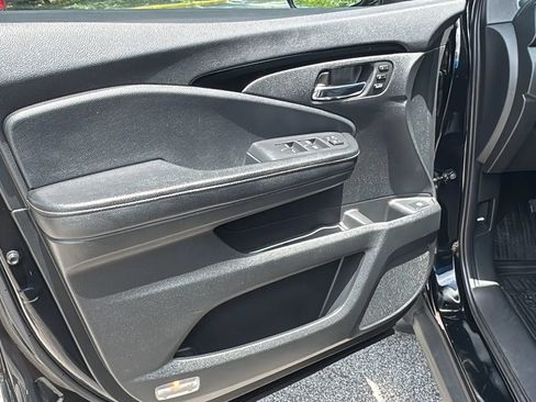 Used 2018 Honda Ridgeline RTL-E image 22