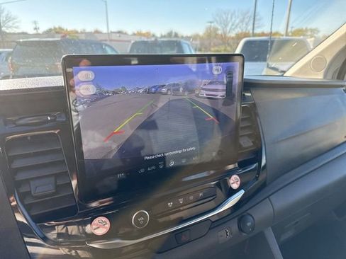 Used 2024 Ford Transit 350 XLT image 26