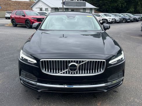 Used 2024 Volvo S90 T8 Ultimate image 10