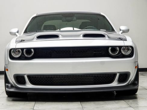 Used 2023 Dodge Challenger SRT Hellcat image 7