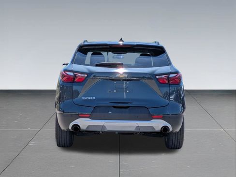 Used 2019 Chevrolet Blazer LT FWD image 4