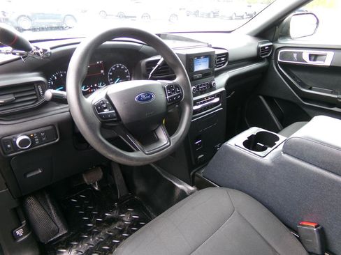 Used 2022 Ford Explorer 4WD Police Interceptor image 13