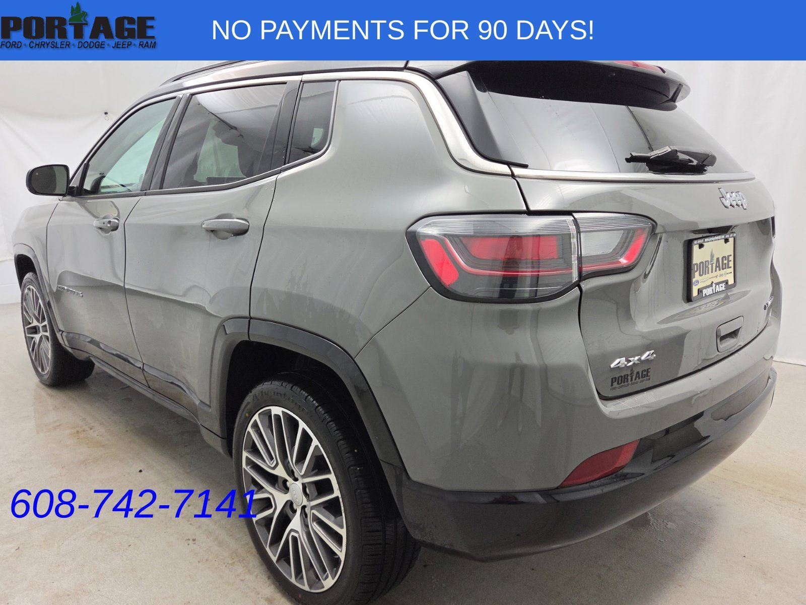 Used 2022 Jeep Compass Limited w/ Elite Group AWD/4WD image 5