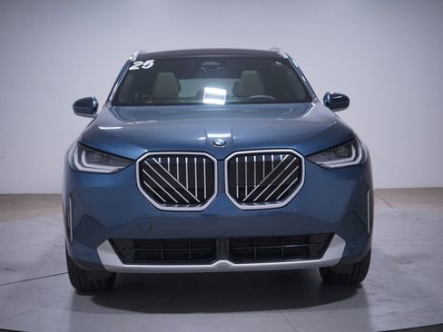 Used 2025 BMW X3 xDrive30i w/ Convenience Package image 4