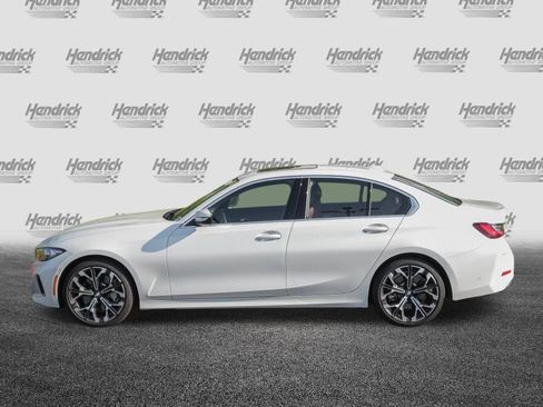 Certified 2025 BMW 330i Sedan RWD image 6