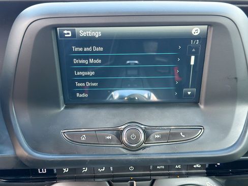 Used 2018 Chevrolet Camaro LT image 29