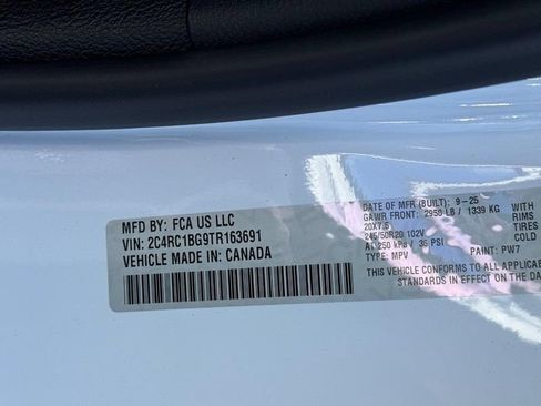 New 2026 Chrysler Pacifica Select FWD image 17