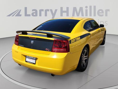 Used 2006 Dodge Charger R/T RWD image 5