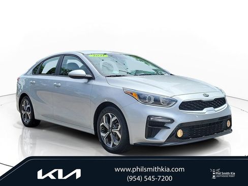 Used 2021 Kia Forte LXS FWD image 1