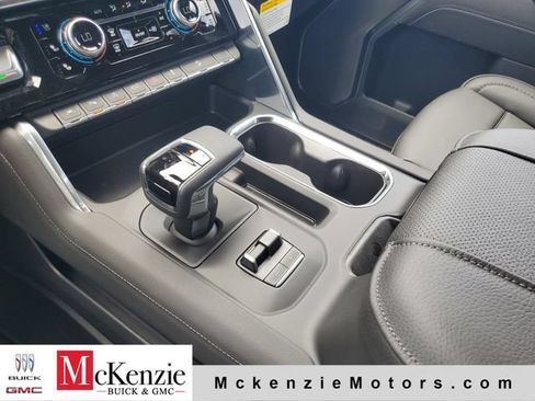 New 2026 GMC Sierra 1500 Denali w/ Denali Reserve Package AWD/4WD image 19