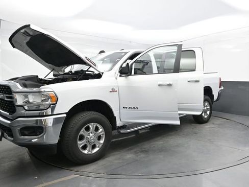 Used 2022 RAM 2500 Big Horn w/ Level 1 Equipment Group image 41