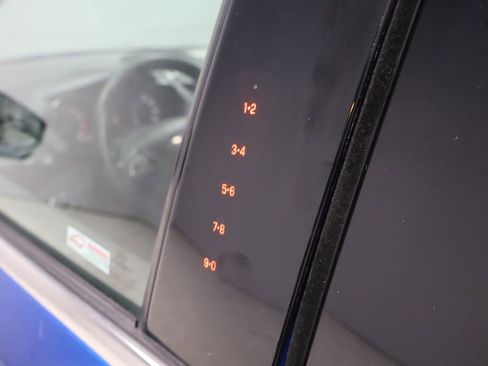 Used 2019 Ford Escape SE image 9