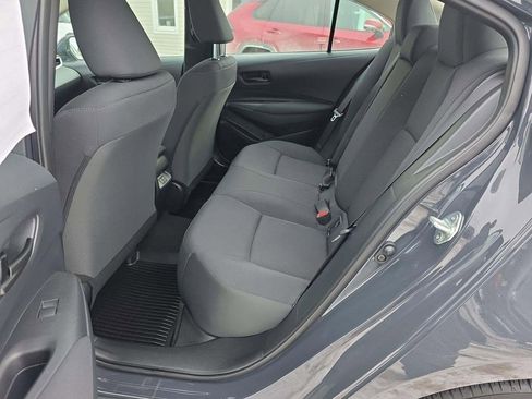 Used 2024 Toyota Corolla LE image 9