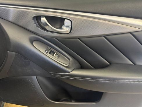 Used 2014 INFINITI Q50 AWD image 24
