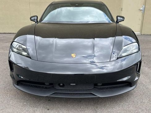 New 2025 Porsche Taycan 4S image 6