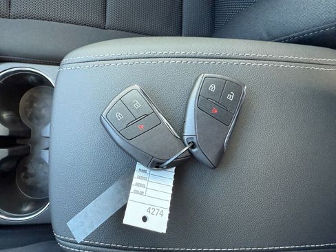 New 2026 GMC Canyon Elevation w/ Technology Package image 36