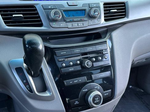 Used 2011 Honda Odyssey EX-L image 21