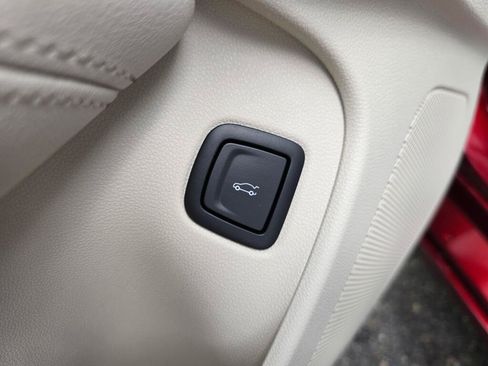 New 2026 Cadillac CT4 Premium Luxury AWD/4WD image 39