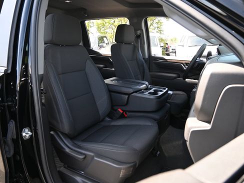 Used 2024 Chevrolet Silverado 1500 LT AWD/4WD image 25