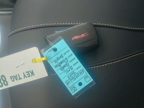 Used 2025 GMC Acadia Elevation w/ LPO, Floor Liner Package image 34