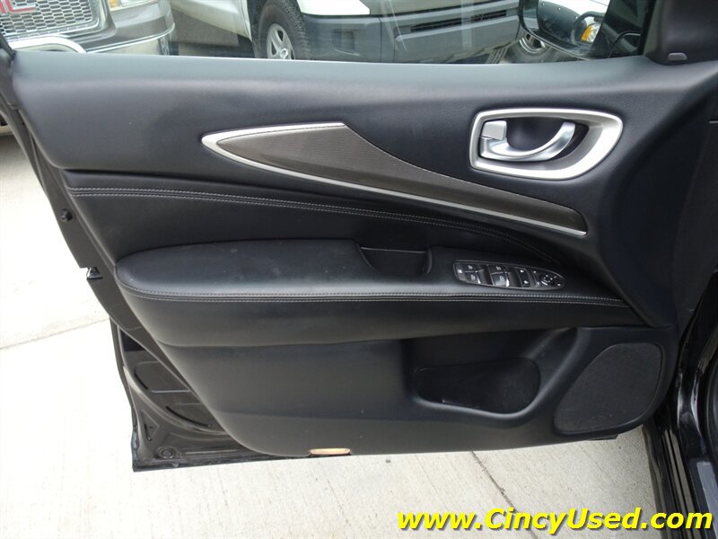 Used 2019 INFINITI QX60 Pure AWD/4WD image 28