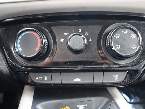 Certified 2019 Honda HR-V LX image 25