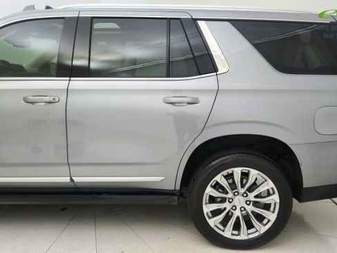 Used 2024 GMC Yukon Denali AWD/4WD image 4