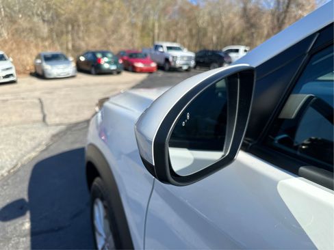 Used 2020 Hyundai Tucson Value AWD/4WD image 25