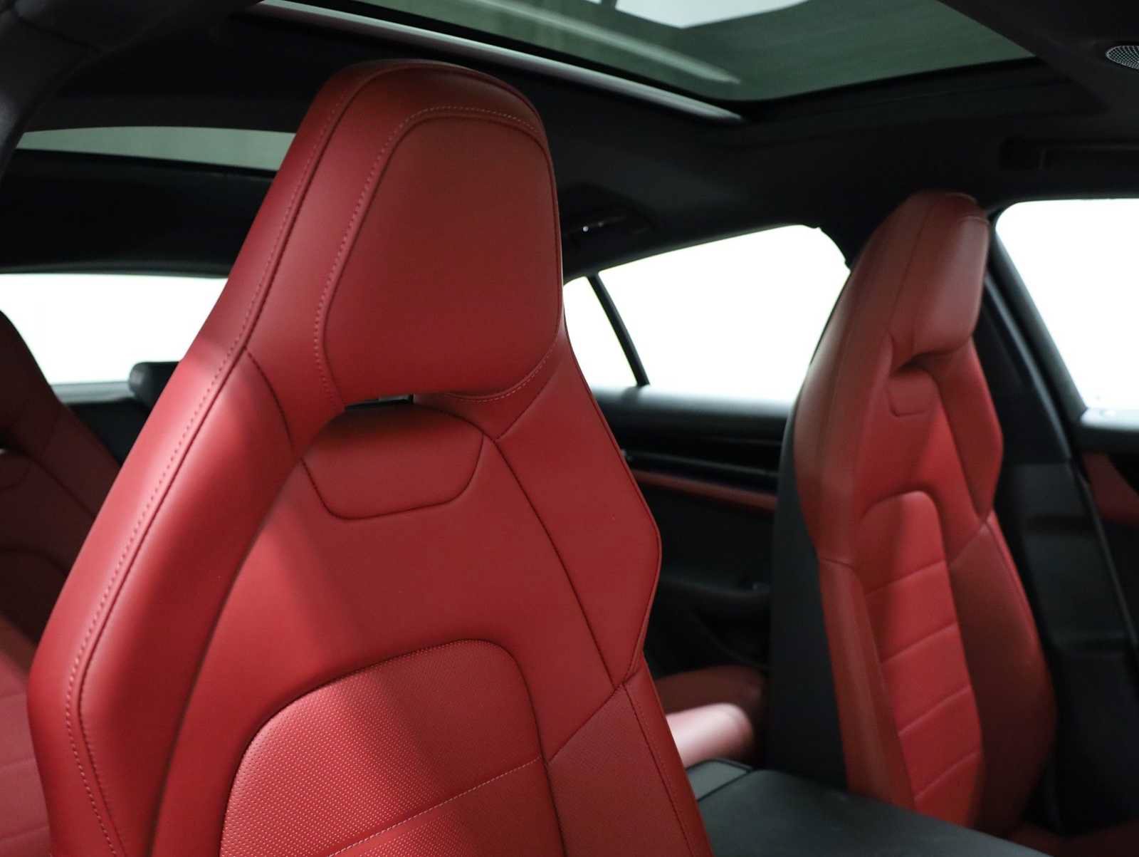 New 2026 Porsche Panamera RWD image 21