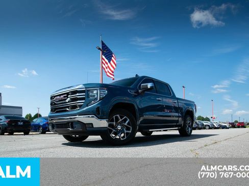 Used 2024 GMC Sierra 1500 SLT AWD/4WD image 12