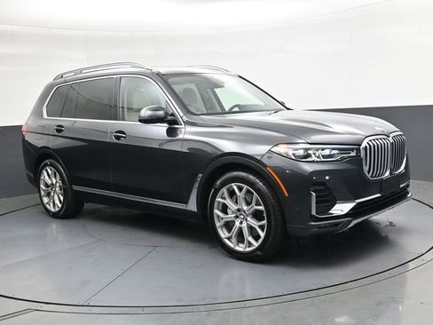 Used 2022 BMW X7 xDrive40i w/ Executive Package AWD/4WD image 2