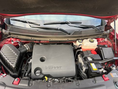 Used 2023 Chevrolet Traverse Premier w/ LPO, Floor Liner Package image 16