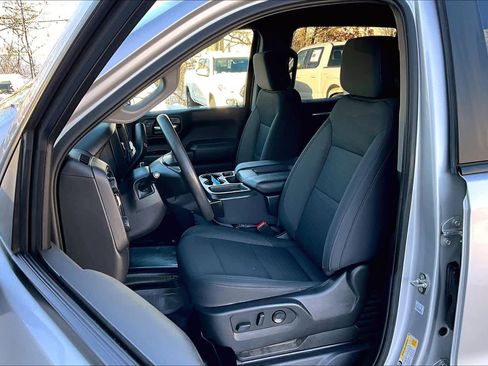 Used 2022 Chevrolet Silverado 1500 Custom Trail Boss image 8