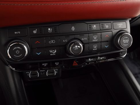 Used 2021 Dodge Durango R/T w/ Blacktop Package image 20